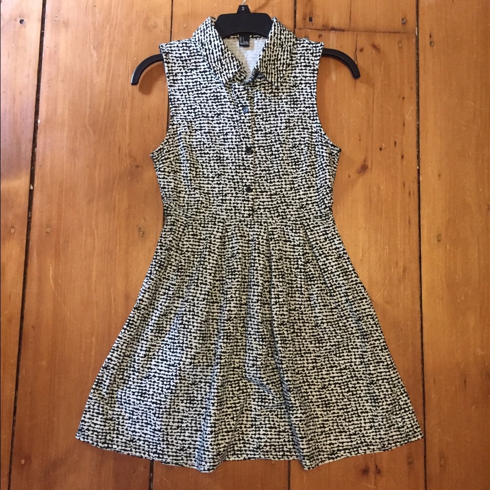 Black and white dress!